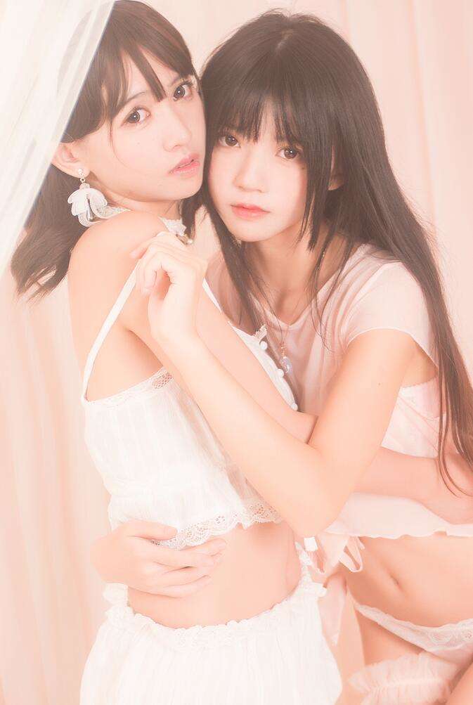 第一次的人妻,日韩一区2区三区另类图片,亚洲综合爱久久影院,亚洲欧美一区二区视频。