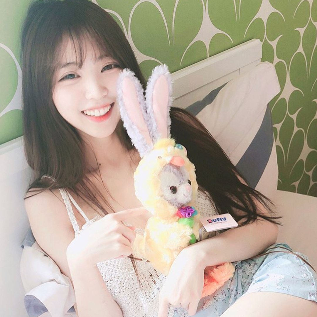 中文字幕高清|精品综合久久久久久888|国产成人综合亚洲色就色|白嫩各种姿势被啪啪清纯